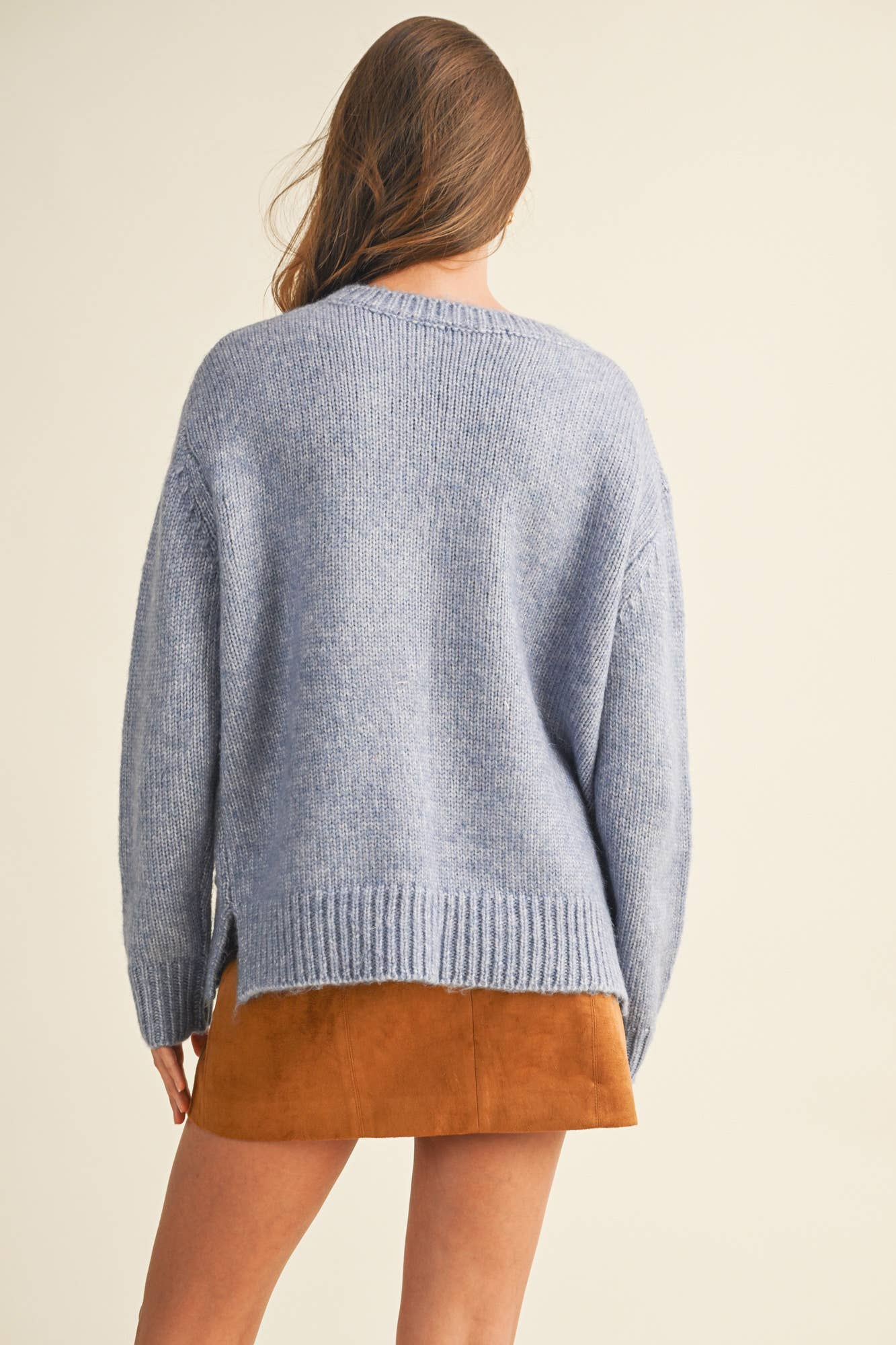 FRONT PATCH POCKET SWEATER