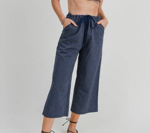 Cropped Wide Leg Pant W/ Front Drawstring